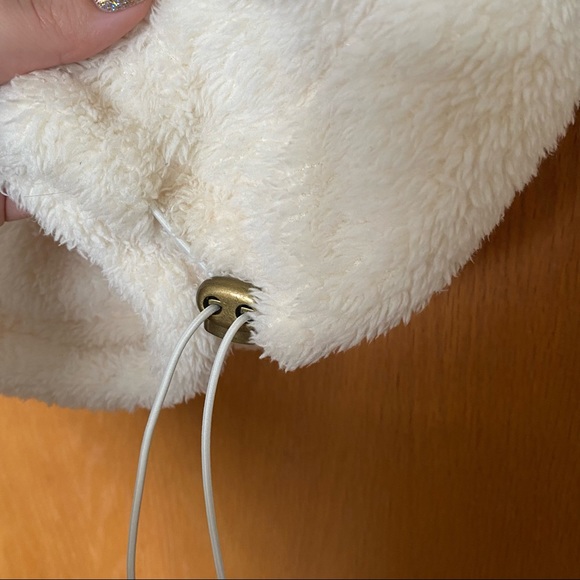 Oversized Fleece Sweater - Picture 4 of 7